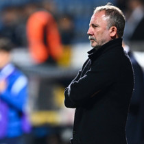 Sergen Yalçın Djalo'ya güvenmiyor Gabriel Paulista'yı beğenmiyor