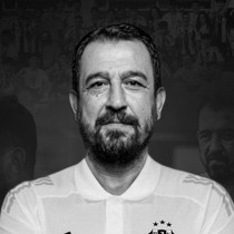 Beşiktaş'ı sarsan ölüm! 17 yaş altı teknik sorumlusu hayatını kaybetti