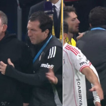 Beşiktaş-Fenerbahçe derbisinde kırmızı kartlar havada uçuştu! Sergen Yalçın sahaya girdi