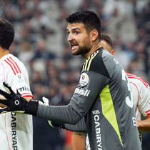 Ersin Destanoğlu 11'de başladığı maçlarda ilk kez Fenerbahçe'ye kaybetti