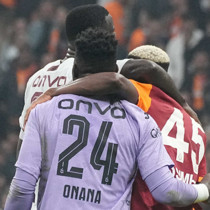 "Osimhen mi sen mi?" sorusuna Onuachu'dan flaş yanıt!