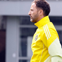 Tedesco'dan son derbi toplantısı: Son haftalardaki performansımızı yansıtırsak...