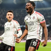 Sözleşmesinde opsiyon var! El Bilal Toure attı ama...