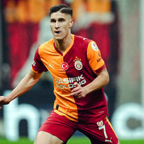 Eğer Okan Buruk imkan verirse Sallai ilk kez orijinal yerinde oynayacak