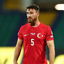 Beşiktaş Salih Özcan'ı istiyor