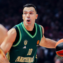 Panathinaikos, Sloukas'ın sözleşmesini 2027'ye kadar uzattı