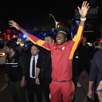 Galatasaray'a Kocaeli'de coşkulu karşılama