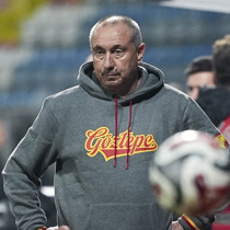 Stoilov: Montella'ya sizin için bir özel oyuncum var diyeceğim