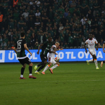 Galatasaray'da Lucas Torreira sakatlandı