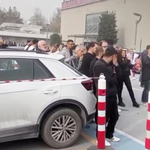 BeIN Sports binasına silahlı saldırı!