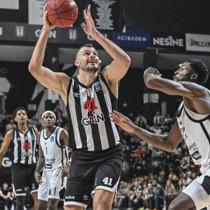 Beşiktaş, sahasında rahat kazandı