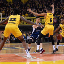 Lider Bahçeşehir Koleji, Aris'i yendi