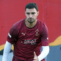 Okan Buruk'un kullanmadığı Kaan Ayhan'a sürpriz talip!