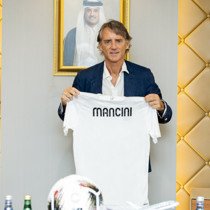 Roberto Mancini'nin yeni adresi Katar oldu!