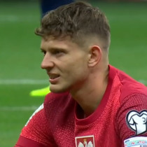 Sebastian Szymanski sakatlandı, maça devam edemedi