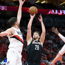 Alperen Şengün'ün ttriple-double'a yakın performans galibiyeti getirdi!