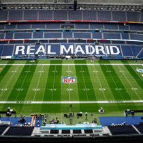 Bernabeu, NFL için şekil değiştirdi