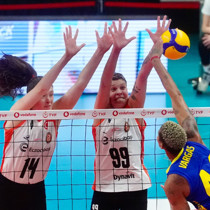 Fenerbahçe, Eczacıbaşı'nı 3-1 yendi