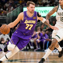 Luka Doncic 41 sayı attı! Lakers, Bucks'ı farklı mağlup etti
