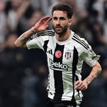 Benfica pusuya yattı Rafa'yı izliyor