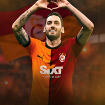 Hakan Çalhanoğlu gecikmeli olarak Galatasaray'da!