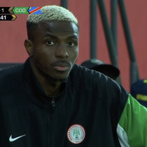 Victor Osimhen sakatlandı! Gözyaşlarına boğuldu