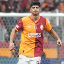 Fırsat ayağına kadar geldi! Abdülkerim, Kaan sakat Metehan cezalı