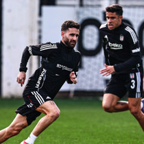 Rafa Silva gemileri yaktı! Tesislere geldi ama antrenmana çıkmadı
