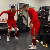 Semih Kılıçsoy ve Cihan Çanak'tan kolbastı şov