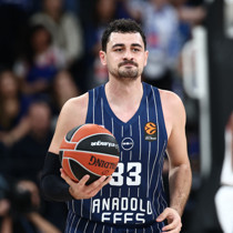 Anadolu Efes'e Erkan Yılmaz'dan üzen haber