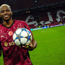 Victor Osimhen'den Fenerbahçe derbisi sözleri: "Sahada olmam gerekli"