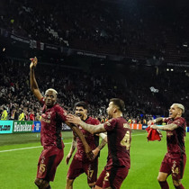 Galatasaray'da büyük panik! Sarı kart görürse Fenerbahçe derbisinde olmayacak