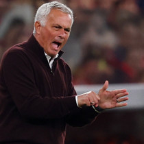 Jose Mourinho ateş püskürdü: Benim kapımı çalmayın