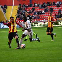 Kayserispor'a konuk olan Gaziantep FK 3 puanı 3 golle kazandı!