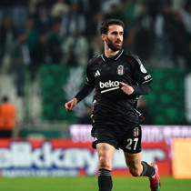 Volkan Tümkor: Beşiktaş'ın şartlarının Rafa Silva'ya kabul ettirilmesi gerekiyor