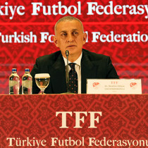 CANLI | TFF Başkanı İbrahim Hacıosmanoğlu açıklamalarda bulunuyor