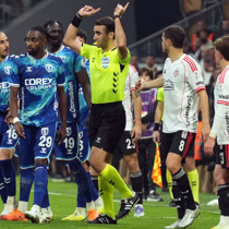 Beşiktaş - Samsunspor maçındaki tartışmalı pozisyonun VAR kayıtları açıklandı