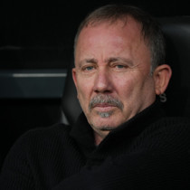 Sergen Yalçın çıldırdı: Önce öne geçiyoruz sonra gidip maçı veriyoruz