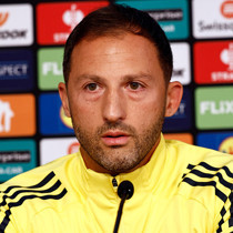 CANLI | Domenico Tedesco, Ferencvaros maçı öncesi açıklamalarda bulunuyor