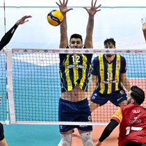 Galatasaray derbide Fenerbahçe'yi yendi