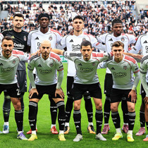 Nihat Kahveci: Beşiktaş taraftarının çektiği nedir ya!"