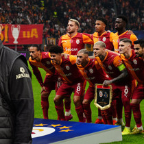 Okan Buruk'tan Fenerbahçe derbisinde sürpriz tercih! İşte sağ bekte oynayacak isim