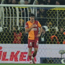 Union Saint-Gilloise maçında kırmızı derbide Jhon Duran'ı kaçırdı