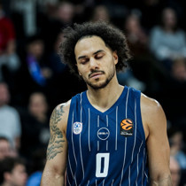 Shane Larkin sol kasık tendonundan ameliyat oldu
