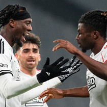 Beşiktaş'ta çok mutlu, kalmak için 12 gol daha atacak