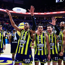 Olympiakos - Fenerbahçe Beko maçı ertelendi