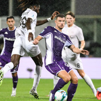 Fiorentina'da 17 maçta 2 gol atan Edin Dzeko'nun yeni adresi belli oldu