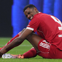 Alexander Isak'ın fibula kemiği kırıldı