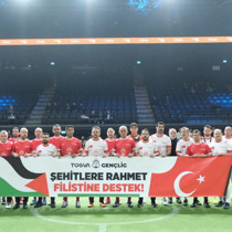 GençLig 2026 lansmanında ünlü isimlerin katılımıyla gösteri maçı düzenlendi