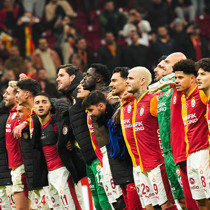 Nebil Evren: Galatasaray ligdeki ilk 3 maçta 9 puan alması yüksek gözüküyor